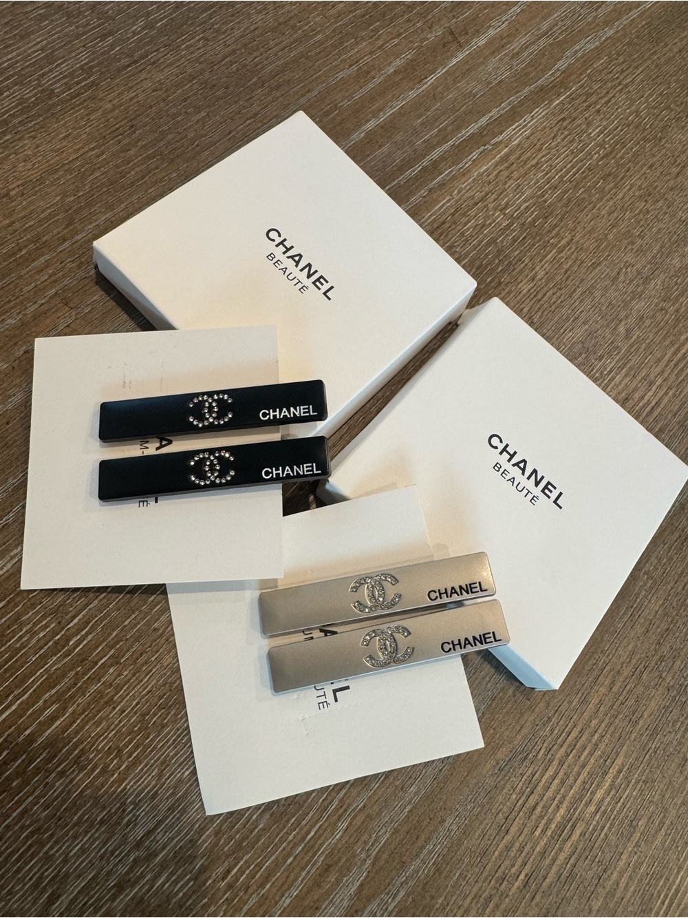 CHANEL Beauté Barrettes bundle Crystal Hair Clips Black and silver